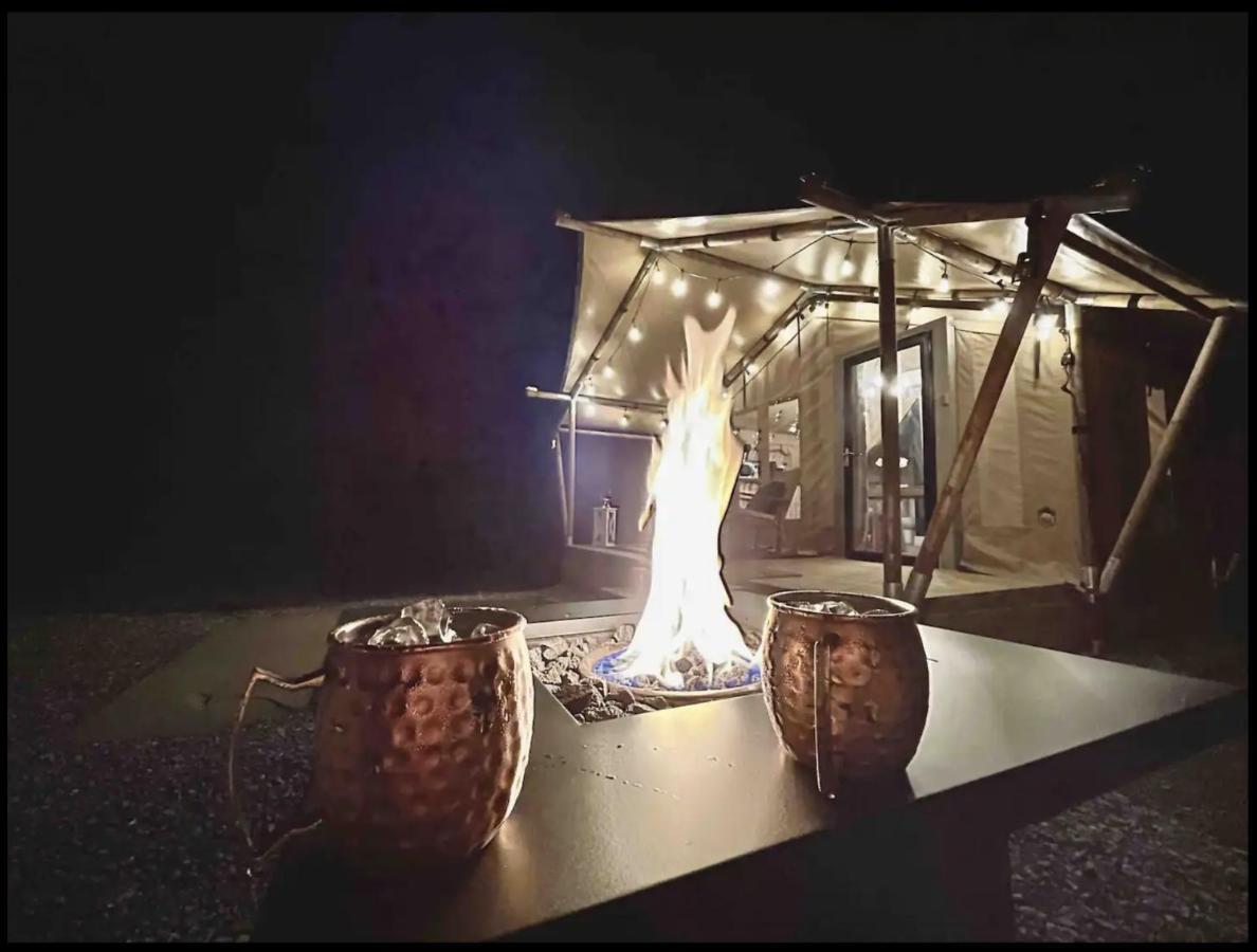 Firefly Season Glamping Tente de luxe Sevierville