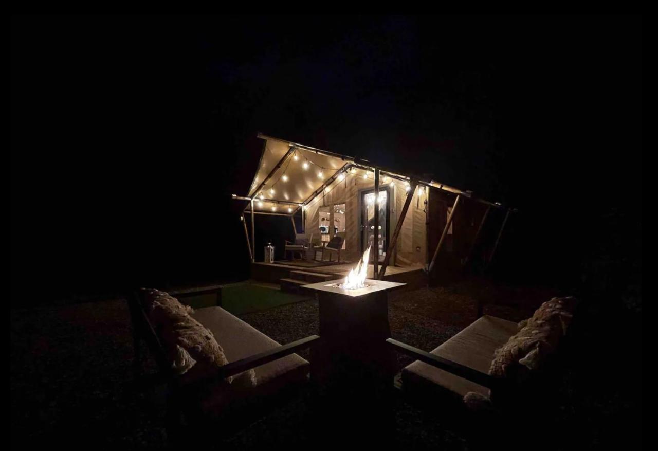 Firefly Season Glamping Tente de luxe Sevierville