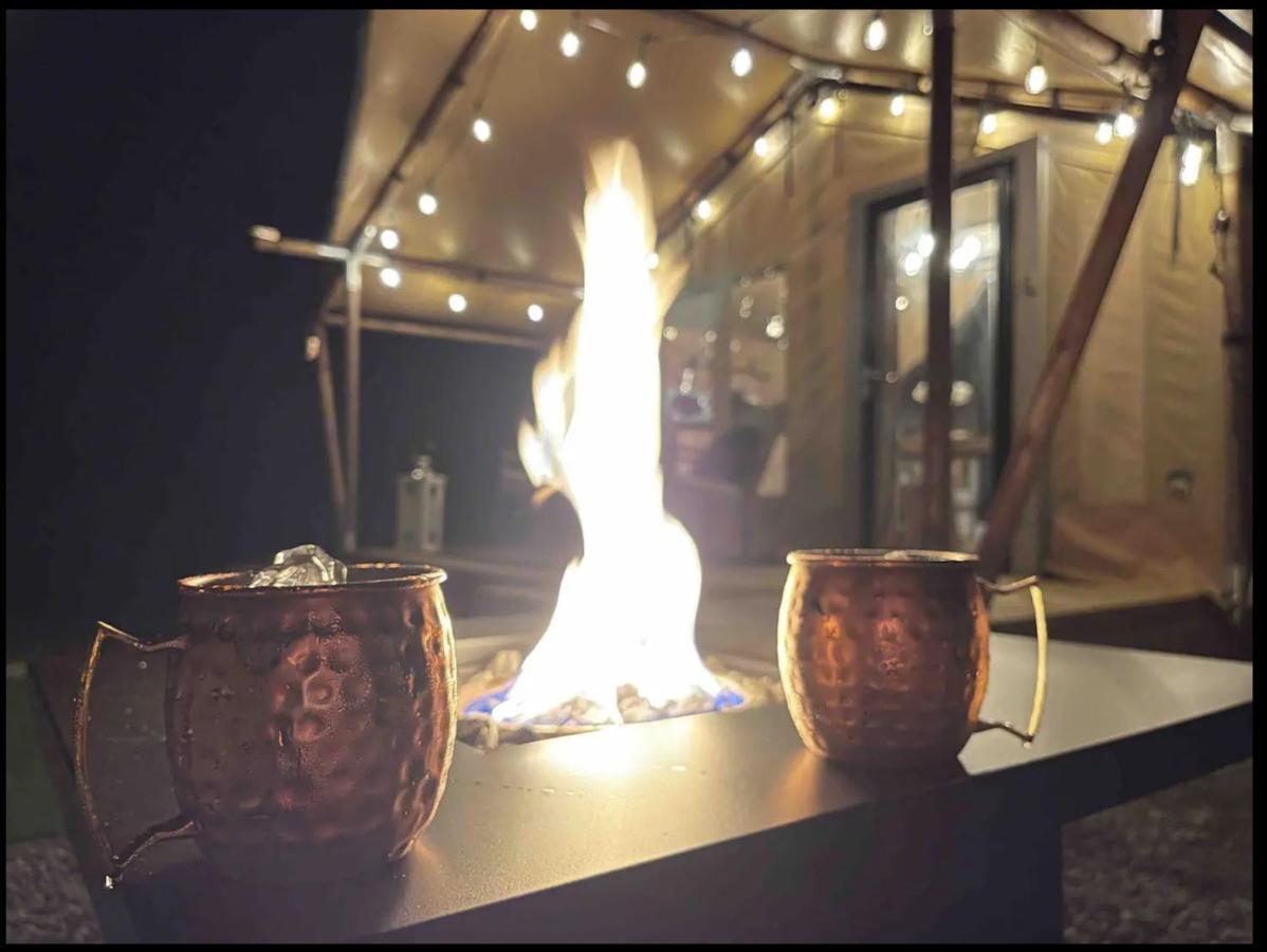 Tente de luxe Firefly Season Glamping