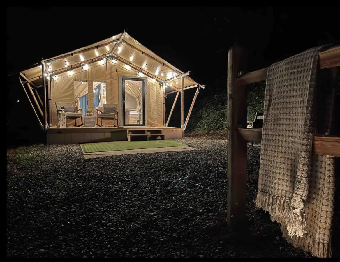 Tente de luxe Firefly Season Glamping