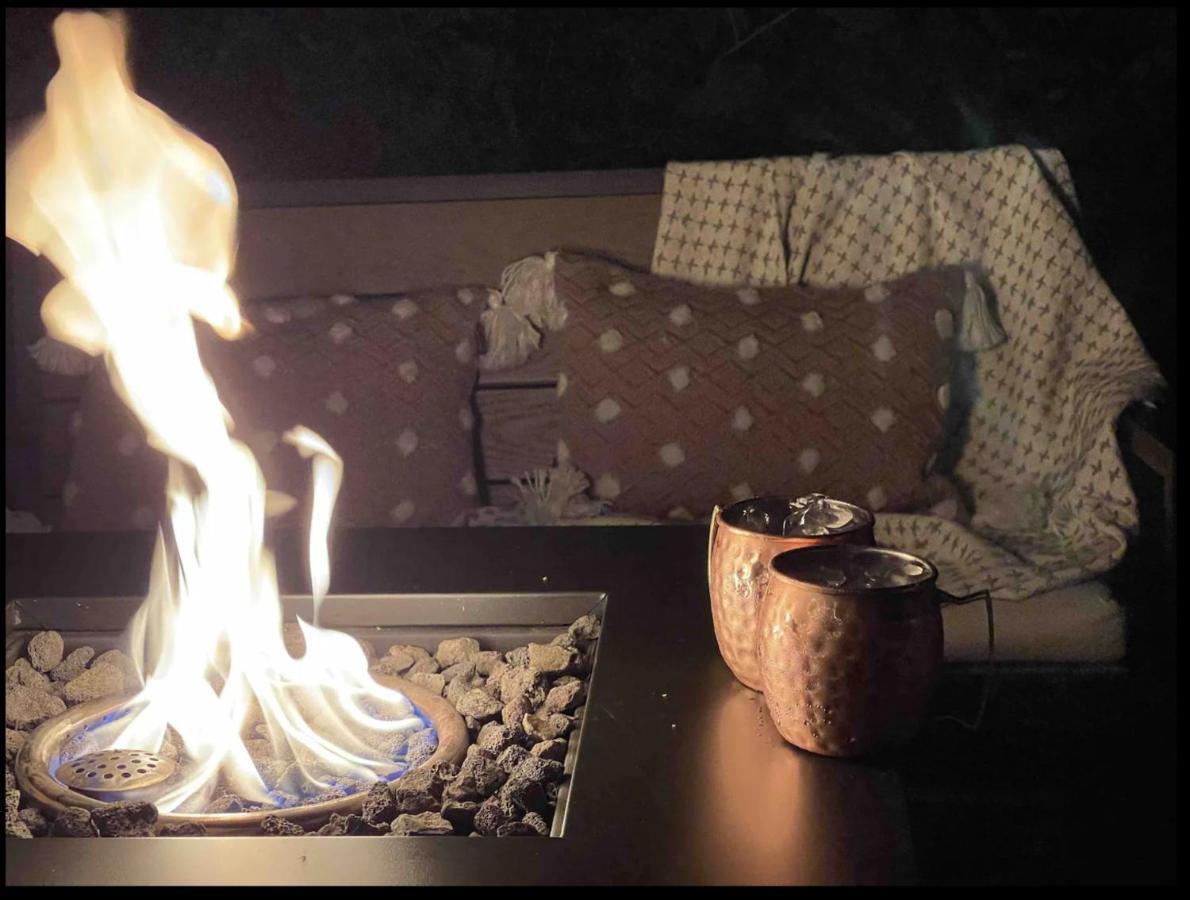 Tente de luxe Firefly Season Glamping Sevierville